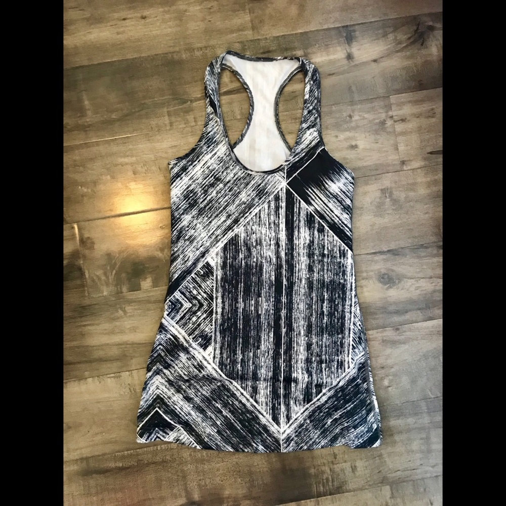 Lululemon Cool Racerback in Heatwave - Picture 3 of 4